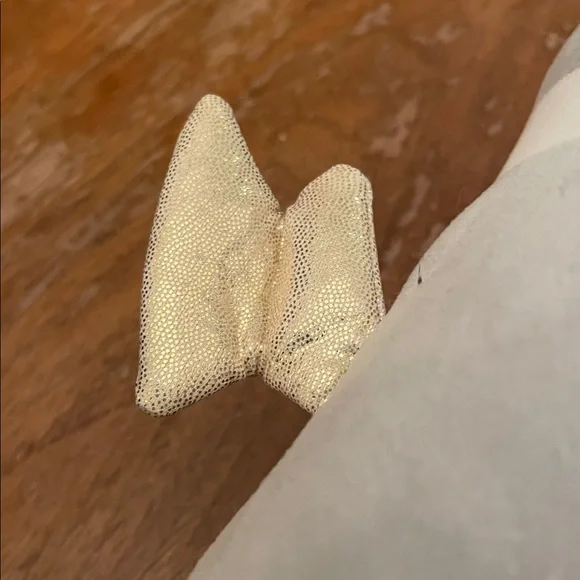 Looooong Squishy Cat With Wings - Picture 5 of 5